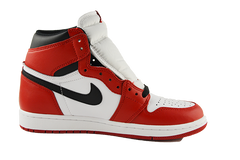 Air Jordan 1 HI OG "Chicago"