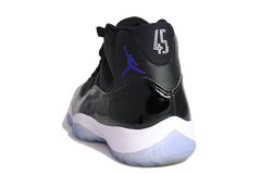 Air Jordan 11 "SpaceJam"