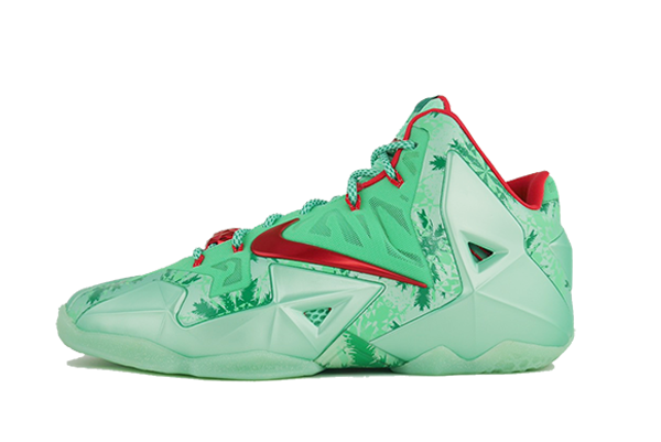 Nike LeBron 11 "Christmas"