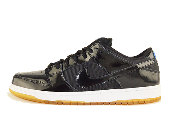 Nike SB Dunk Low "Space Jam"
